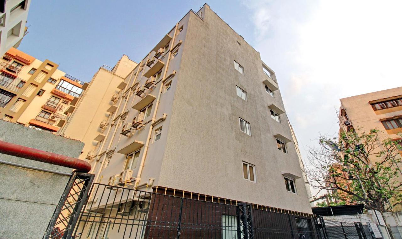 Treebo Asl Prime, Near Ballygunge Railway Station Calcutá Exterior foto